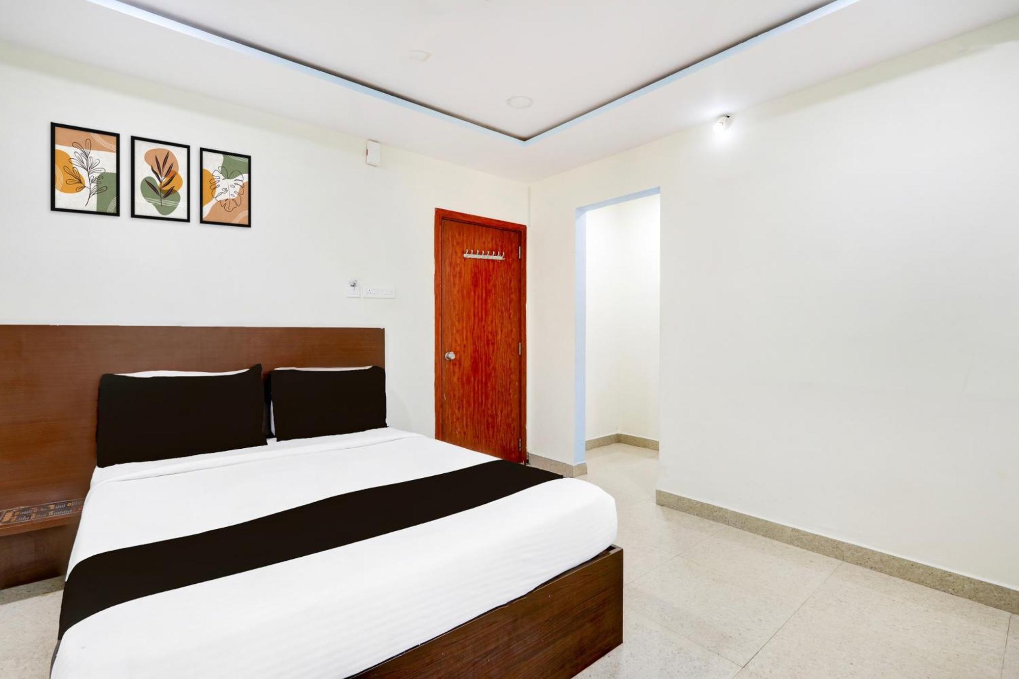 Super Hotel O At Home Hotel Darbar Χιντεραμπάντ Εξωτερικό φωτογραφία