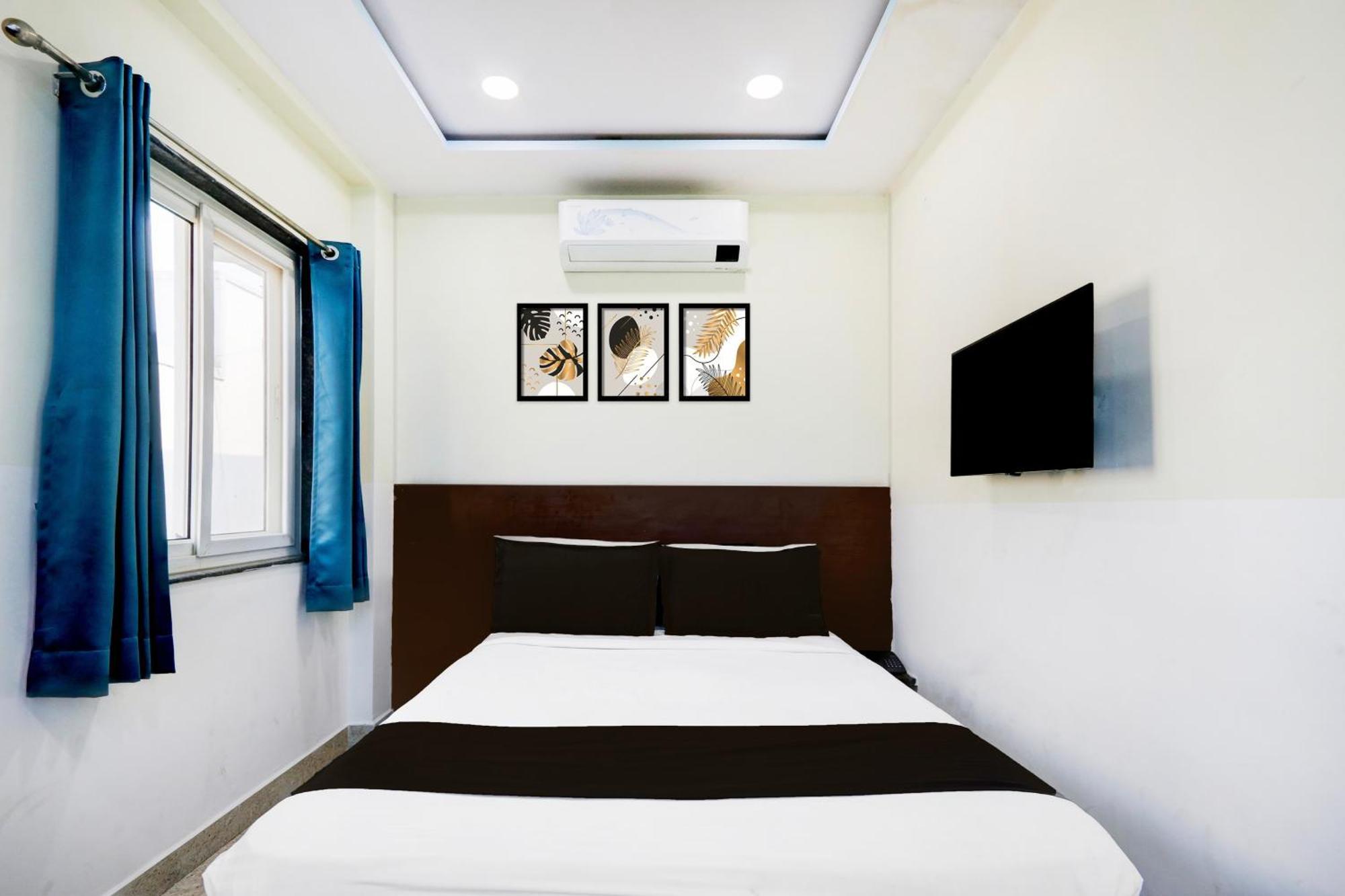 Super Hotel O At Home Hotel Darbar Χιντεραμπάντ Εξωτερικό φωτογραφία